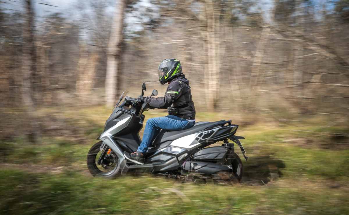 MDP test ride kymco dtx 350 off road Kymco DTX 350: La Revolución de los Scooters de Media Cilindrada