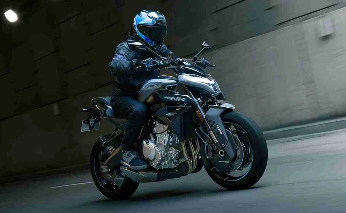 CFMoto 675 NK: La Moto Naked Más Esperada del Año MDP CFMoto 675 NK lado derecho CFMoto 675 NK: La Moto Naked Más Esperada del Año