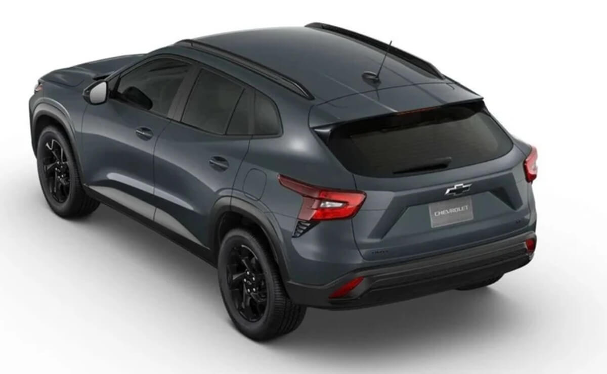 Chevrolet Trax Midnight Edition 2026: La SUV que redefine la elegancia en el camino MDP Chevrolet Trax Midnight Edition 2026 perfil Chevrolet Trax Midnight Edition 2026: La SUV que redefine la elegancia en el camino