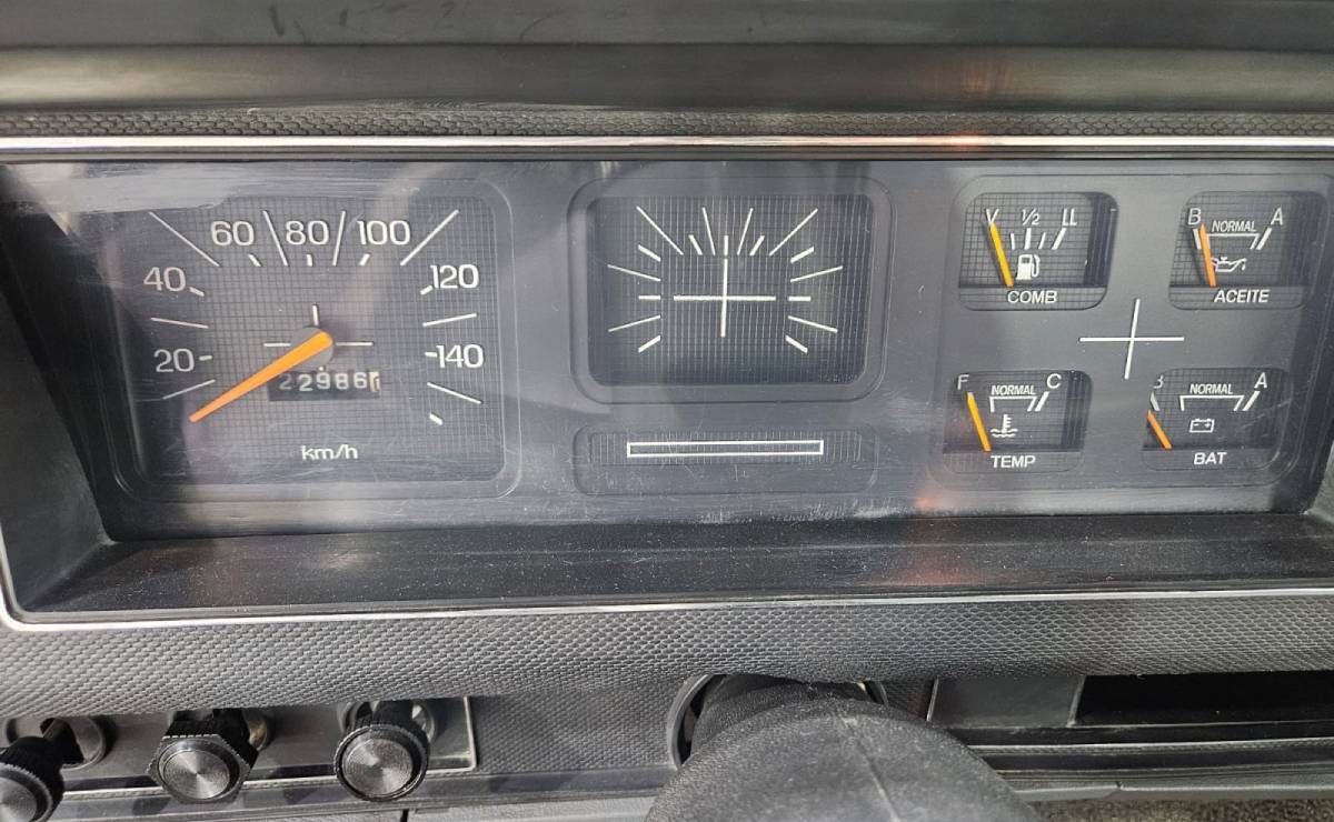 Ford F-100: El Regreso del Ícono Argentino que Nunca Pasa de Moda MDP Ford F 100 1992 kilometraje Ford F-100: El Regreso del Ícono Argentino que Nunca Pasa de Moda