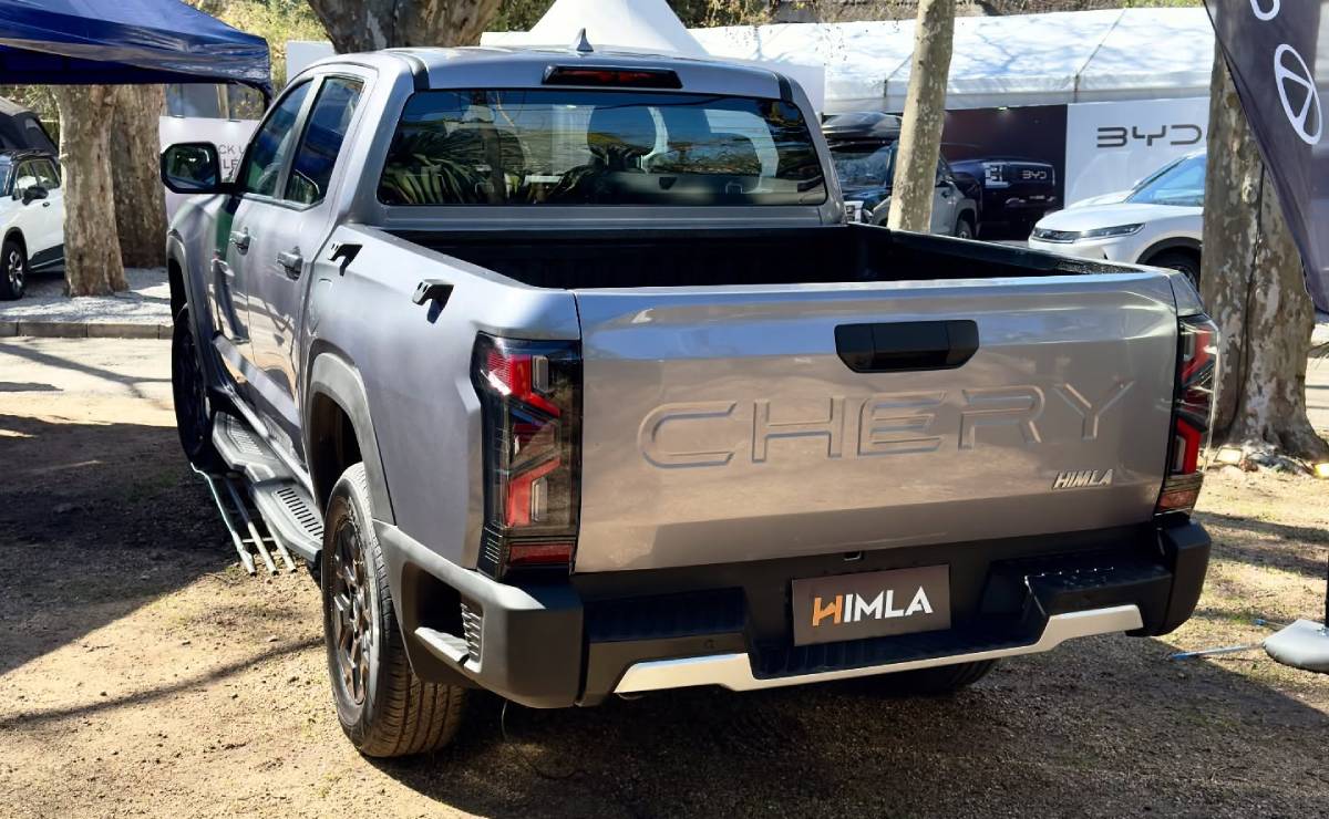 MDP Pick up Chert Himla trasera ¿Renault y Chery preparan la sorpresa del año con una nueva pick-up fabricada en Argentina?