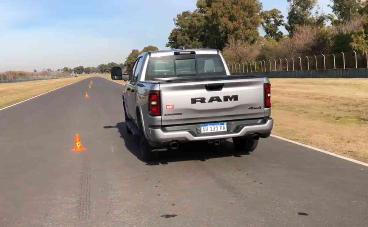 MDP RAM 1500 Prueba 4 La Nueva RAM 1500 Laramie: Innovación y Potencia para el Mercado Local