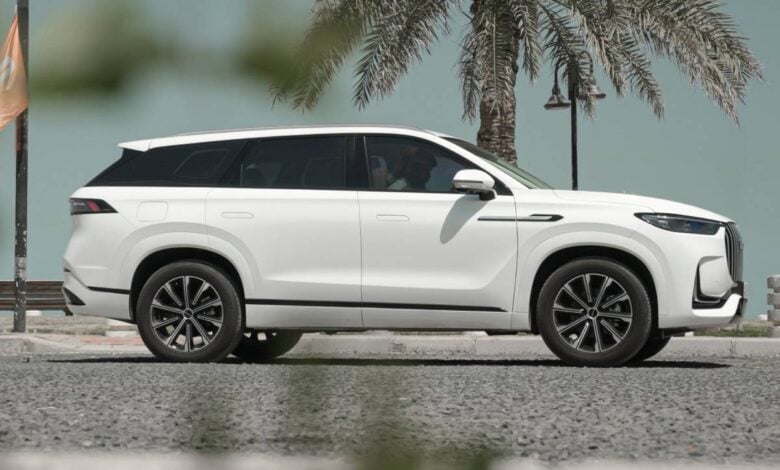 Jaecco apunta alto: el J8 busca revolucionar el segmento B-SUV en España MDP SUV Jaecoo J8 perfil Jaecco apunta alto: el J8 busca revolucionar el segmento B-SUV en España