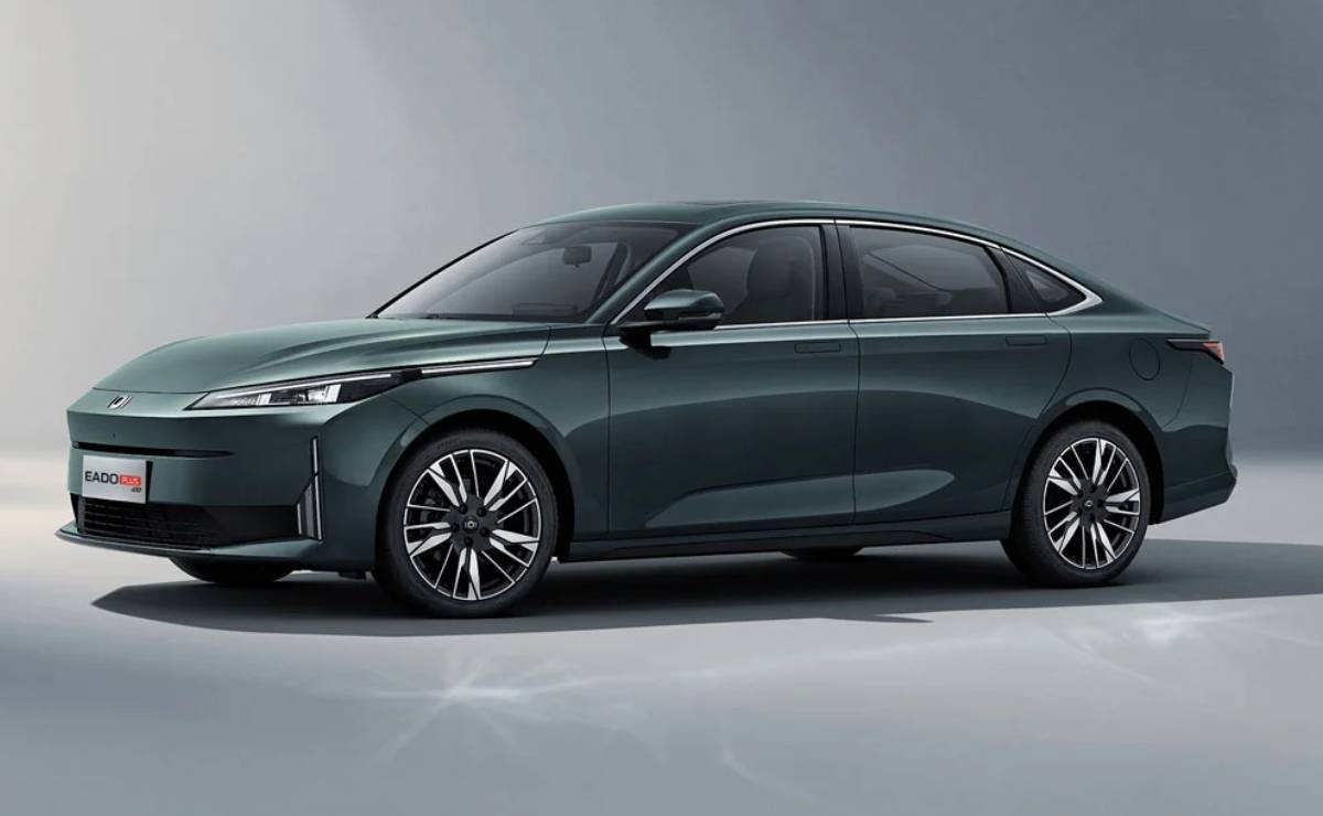 ¿El Futuro del Automovilismo en México? Descubre el Changan Eado Plus iDD MDP Sedan Changan Eado Plus iDD frente ¿El Futuro del Automovilismo en México? Descubre el Changan Eado Plus iDD