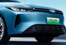 MDP Sedan Chery Fulwin A8 Pro teaser Chery Fulwin A8 Pro: La sorpresa china que llega a Brasil para redefinir el lujo en sedanes