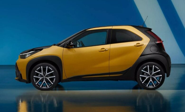 Toyota Aygo X: El Nuevo Icono Híbrido del Segmento Urbano MDP Toyota Aygo X GR Sport perfil Toyota Aygo X: El Nuevo Icono Híbrido del Segmento Urbano