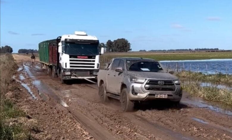 MDP Viral Toyota Hilux campo ¿Puede una Pick-up Superar Desafíos Impensados? La Toyota Hilux Pondrá a Prueba sus Límites