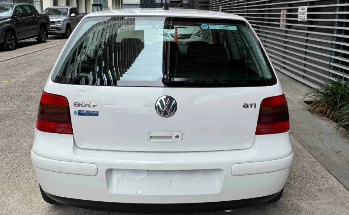 MDP Volkswagen Golf Mk4 trasera Volkswagen Golf GTI 1999: ¿Realmente vale la pena el precio de un clásico moderno?