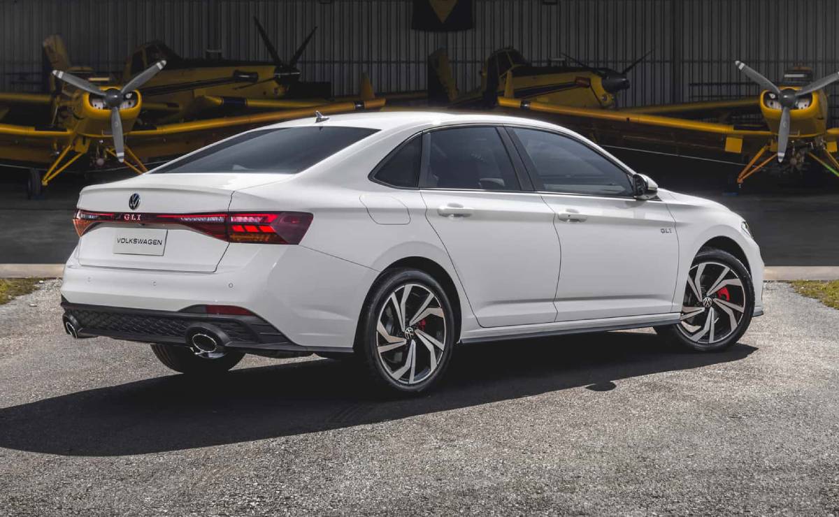 MDP Volkswagen Vento GLI 2026 trasera ¿Está listo el mercado brasileño para recibir al nuevo Volkswagen Vento Jetta GLI 2026?