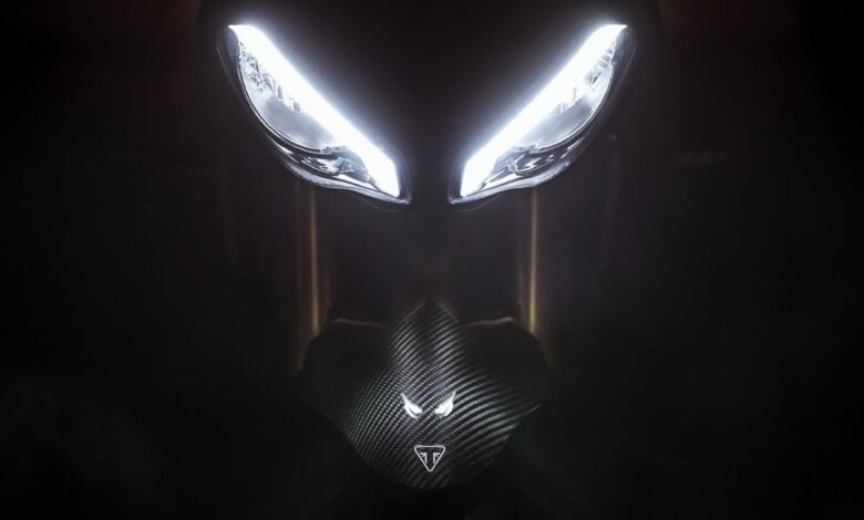 Triumph acelera hacia el futuro: 29 lanzamientos en seis meses MDP adelanto triumph speed triple rx 2026 Triumph acelera hacia el futuro: 29 lanzamientos en seis meses