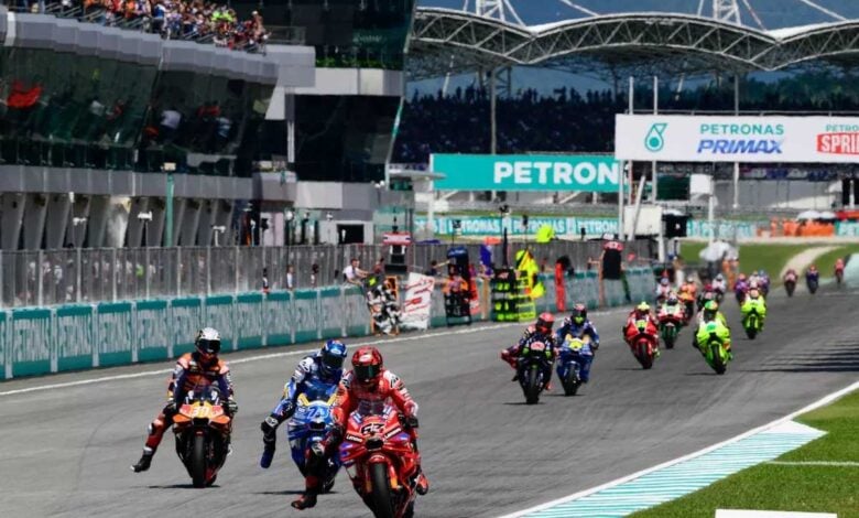 Marc y Alex Márquez brillan bajo el intenso calor del GP de Malasia: un año de logros MDP gp de malasia motogp 1 Marc y Alex Márquez brillan bajo el intenso calor del GP de Malasia: un año de logros