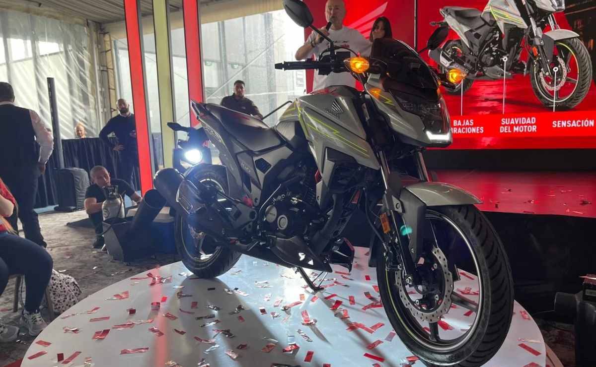 Honda XBlade 160 2026: La Nueva Apuesta Urbana de la Marca Japonesa en Colombia MDP honda xblade 160 1 Honda XBlade 160 2026: La Nueva Apuesta Urbana de la Marca Japonesa en Colombia