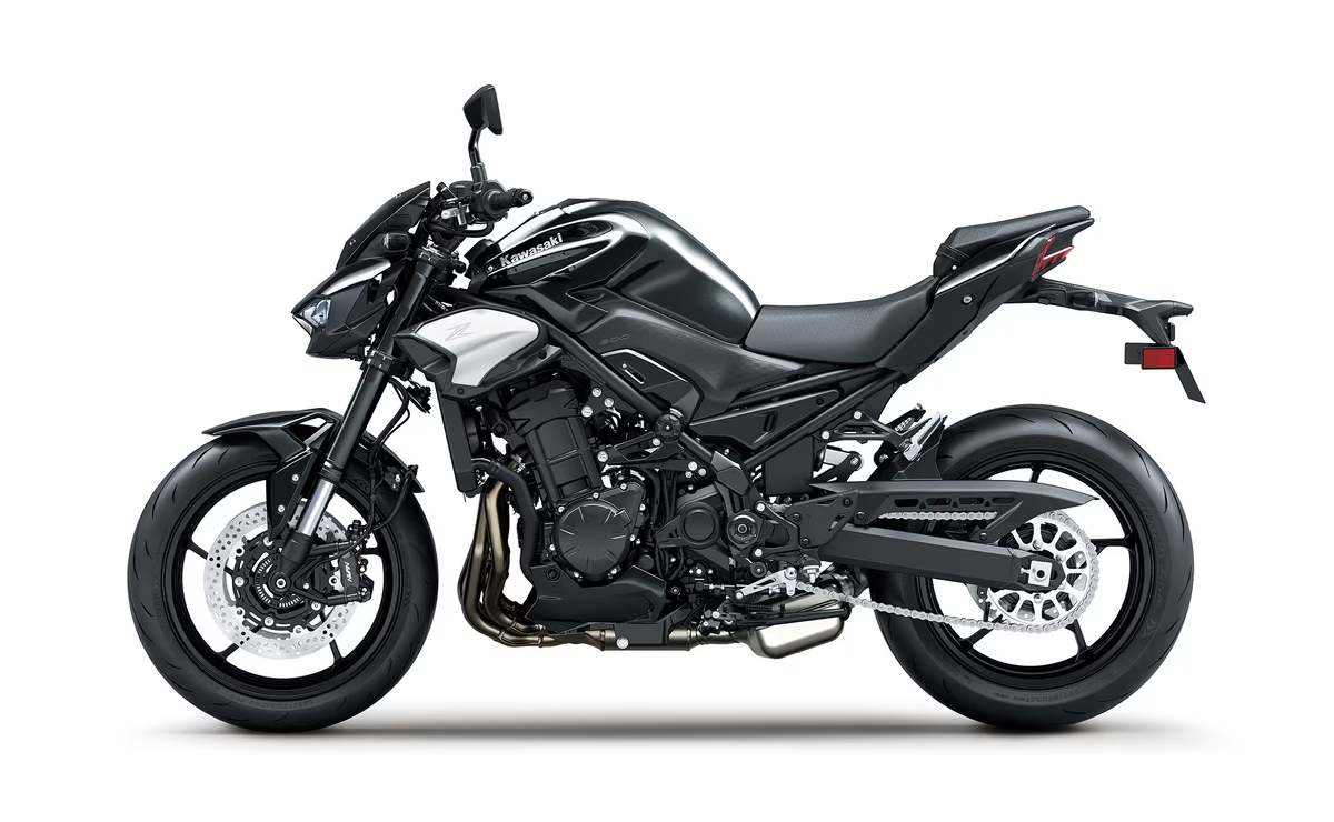 MDP kawasaki z 900 2025 estudio La Kawasaki Z900 2025: ¿La Naked Más Esperada del Año?