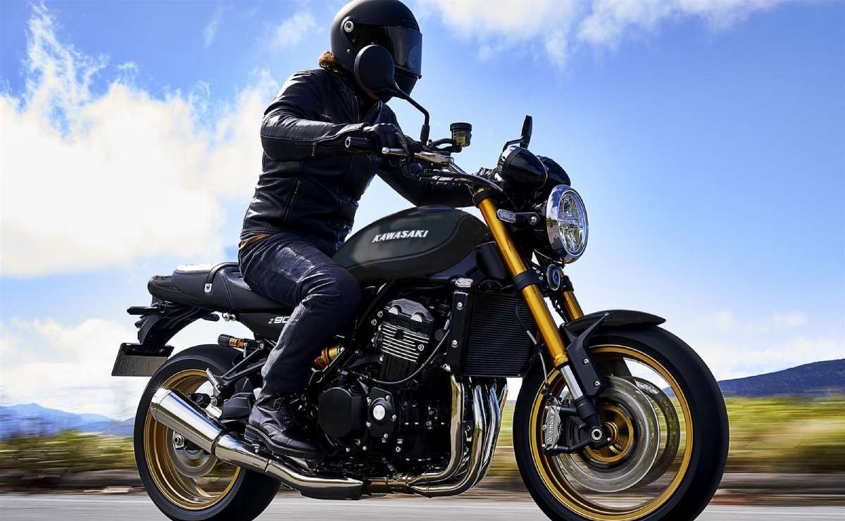 MDP kawasaki z900rs Honda CB1000F 2025: La Revolución Japonesa en el Mundo de las Motos