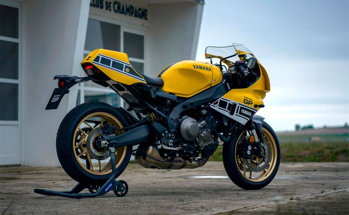 ¿Es la Yamaha XSR900 GP Legend Yellow la moto más esperada del año? MDP yamaha xsr900 gp legend yellow 1 ¿Es la Yamaha XSR900 GP Legend Yellow la moto más esperada del año?