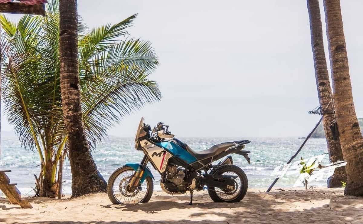 MDP CFMoto 450MT evento internacional lateral La Batalla por el Trono: CFMoto 450MT vs. Royal Enfield Himalayan en el Mercado Argentino