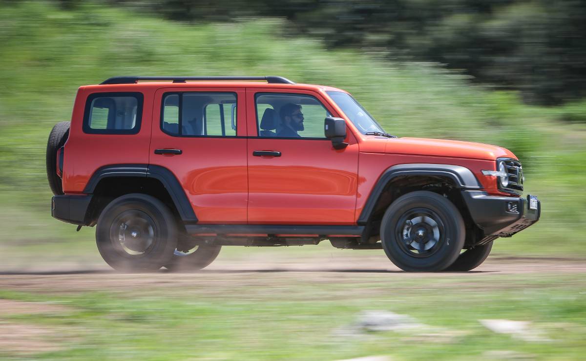 ¿Es el GWM Tank 300 el 4x4 que todos estaban esperando en Argentina? MDP GWM Tank 300 accion 1 ¿Es el GWM Tank 300 el 4x4 que todos estaban esperando en Argentina?