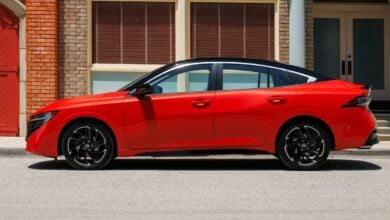 MDP Nuevo Nissan Sentra perfil Nissan Sentra 2026: ¿La nueva referencia en sedanes medianos?