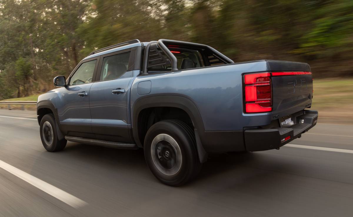 ¿Es la BYD Shark la pick-up híbrida más esperada para destronar a los gigantes del mercado? MDP Pick up BYD Shark accion 2 ¿Es la BYD Shark la pick-up híbrida más esperada para destronar a los gigantes del mercado?