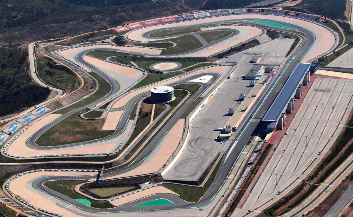 El Gran Premio de Portugal: ¿Desenlace Perfecto para una Temporada Inolvidable de MotoGP? MDP gran premio de portugal de motogp 2 El Gran Premio de Portugal: ¿Desenlace Perfecto para una Temporada Inolvidable de MotoGP?