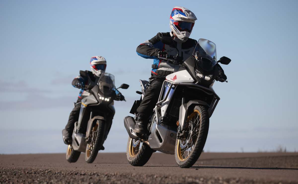 MDP honda transalp 750 lanzamiento accion Honda Transalp 750: La Trail Más Esperada del Año