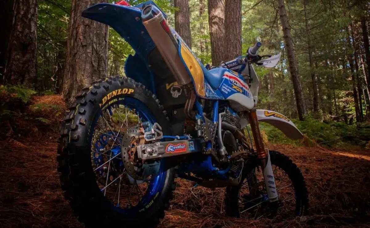 MDP honda xr600 vmx restomod Renovación Extrema: La Honda XR600R Ruge de Nuevo Gracias a VMX Restomod