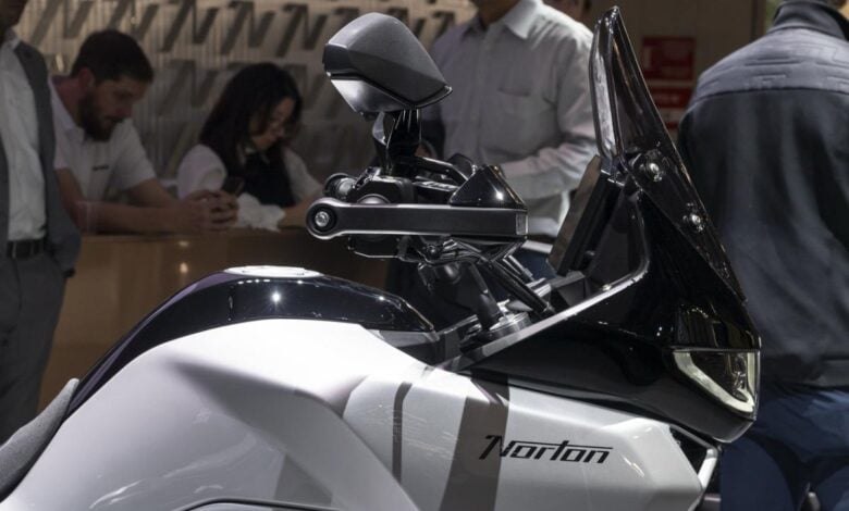 La Nueva Era de Norton: La Moto Trail Mediana que Promete Revolucionar el Mercado MDP moto trail norton atlas La Nueva Era de Norton: La Moto Trail Mediana que Promete Revolucionar el Mercado