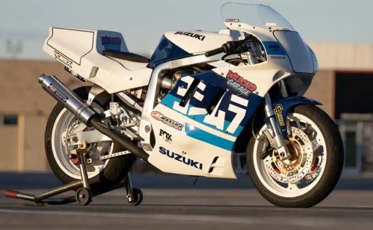 Suzuki GSX-R750: La transformación de un ícono de los '90 en una superbike de resistencia MDP suzuki gsx r750m 1 Suzuki GSX-R750: La transformación de un ícono de los '90 en una superbike de resistencia