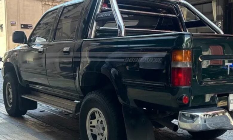 Una Joya del Pasado: Toyota Hilux 2001 en Venta con Bajísimo Kilometraje MDP toyota hilux 2001 1 Una Joya del Pasado: Toyota Hilux 2001 en Venta con Bajísimo Kilometraje