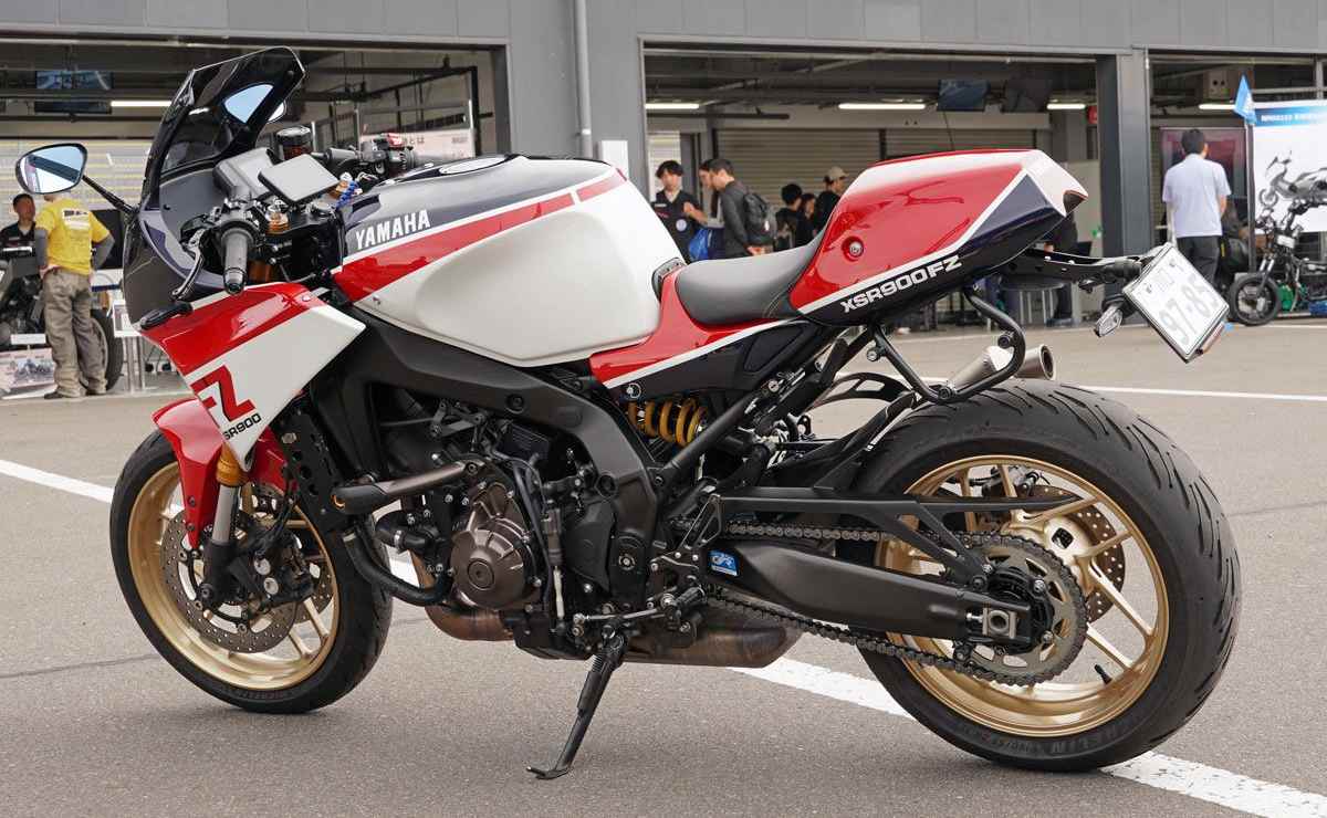 MDP yamaha xsr900fz 3 Yamaha FZ 750: La Deportiva Icónica que Regresa a las Calles