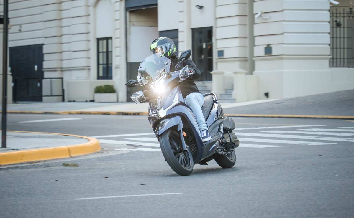 Kymco Argentina: Consolidando su Liderazgo en el Mercado de Scooters 2025 MDP 3 kymco agility 300 consumo Kymco Argentina: Consolidando su Liderazgo en el Mercado de Scooters 2025