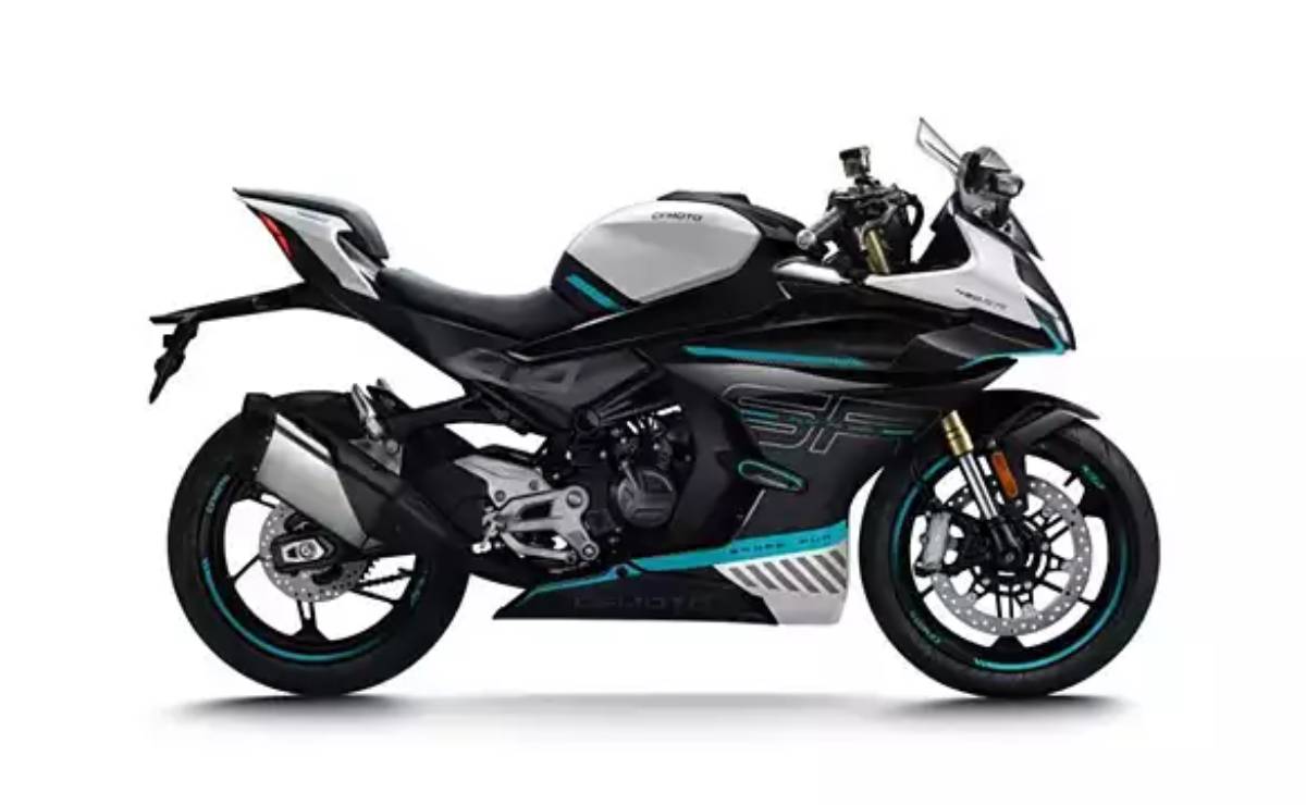 KTM RC450: La Nueva Promesa en el Mundo de las Motos Deportivas MDP CFMoto SR450 blanca KTM RC450: La Nueva Promesa en el Mundo de las Motos Deportivas