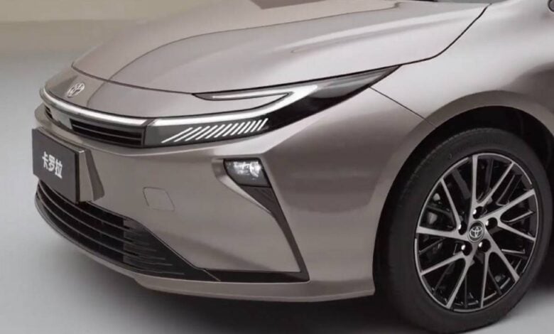 MDP FAW Toyota Corolla sedan teaser Toyota Corolla 2025: La renovación que podría redefinir el mercado de sedanes medianos