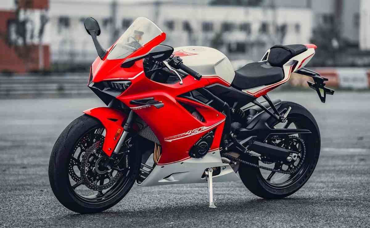 Honda Reinventa el Mercado: Las Nuevas CB500 Four y CBR500R Super Four Prometen Revolucionar el Segmento MDP Kove 450RR anti Kawasaki ZX 4RR ambiente Honda Reinventa el Mercado: Las Nuevas CB500 Four y CBR500R Super Four Prometen Revolucionar el Segmento