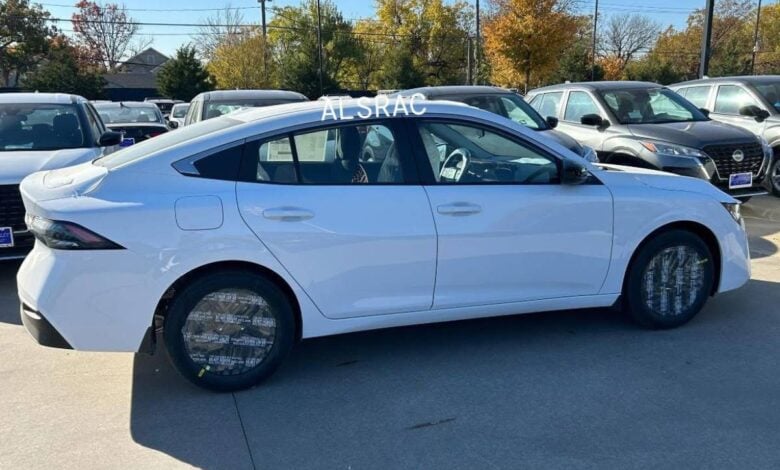 MDP Nuevo Nissan Sentra perfil 1 El Esperado Nissan Sentra 2026: Listo para Conquistar el Mercado Mexicano