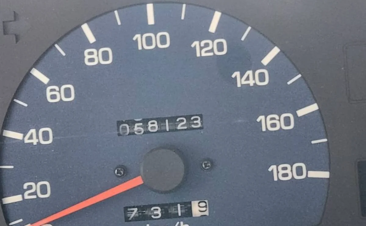 MDP Toyota Hilux 2001 kilometraje 1 3 ¿Por qué una Toyota Hilux 2001 Casi Cuesta lo Mismo que un Modelo Cero Kilómetro?