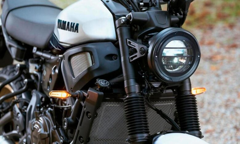 MDP Yamaha XSR700 Legacy Edition faro El fin de una era: modelos emblemáticos de Yamaha dicen adiós