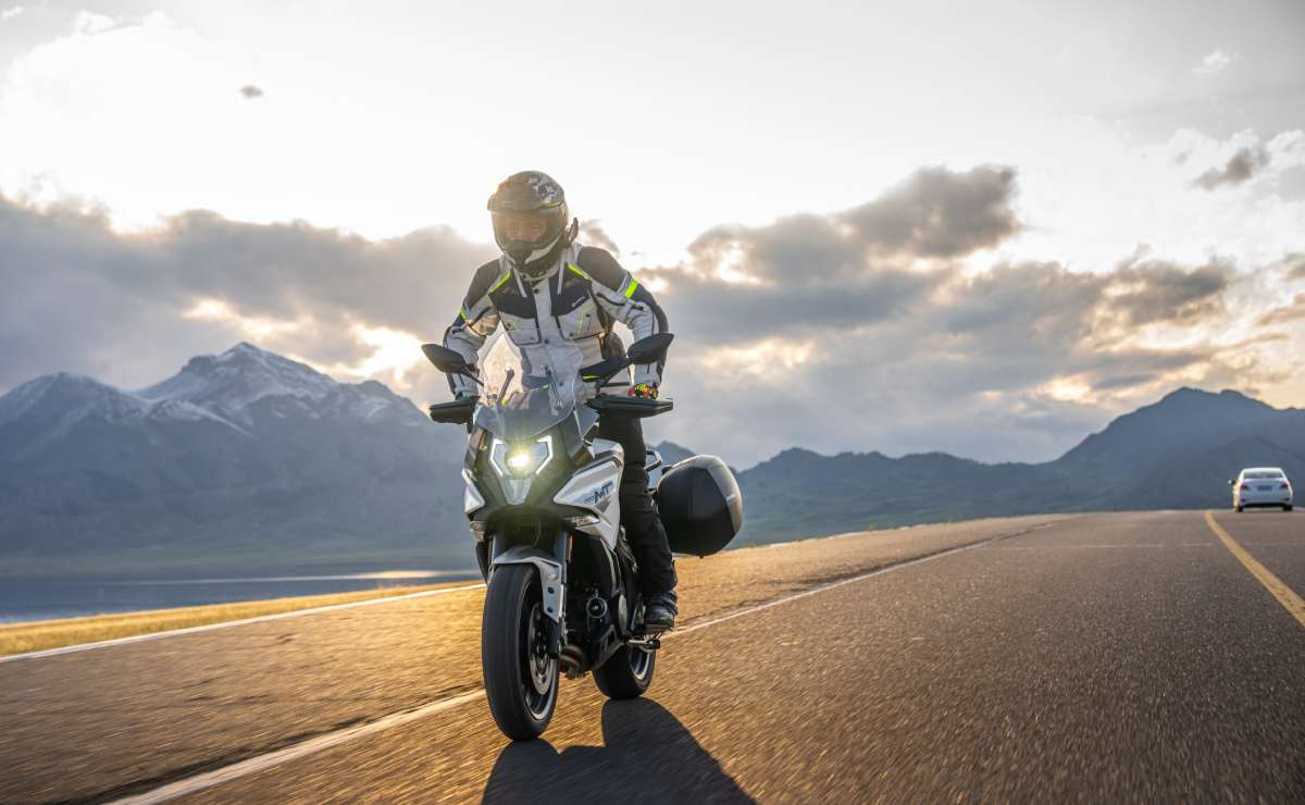 MDP cfmoto 700 mt precio junio financiacion La CFMoto 700MT llega a España: ¿Revolucionará el mercado de las motos Adventure?