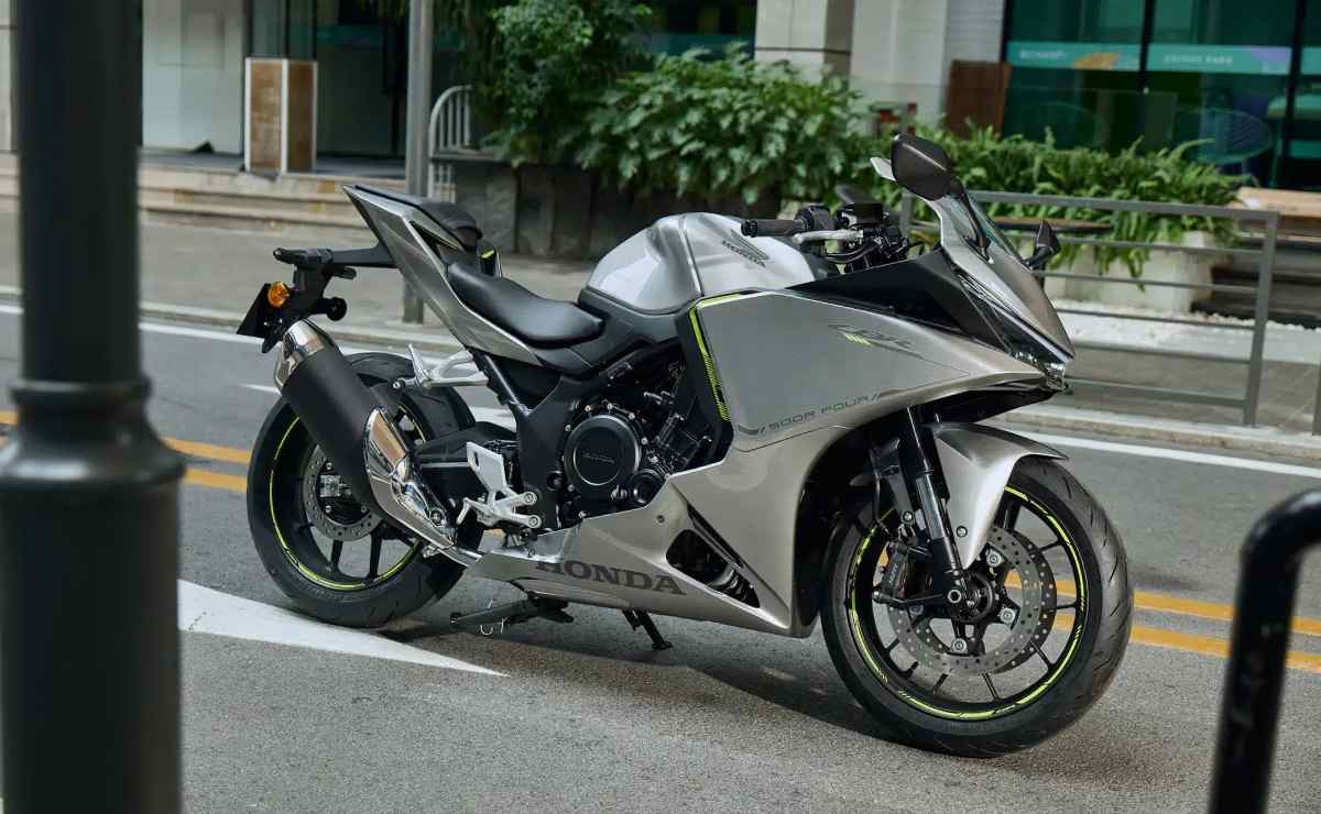 MDP honda cbr 500r four 5 claves Descubre la Nueva Honda CBR 500R Super Four: Una Revelación Esperada en el Mundo de las Motos