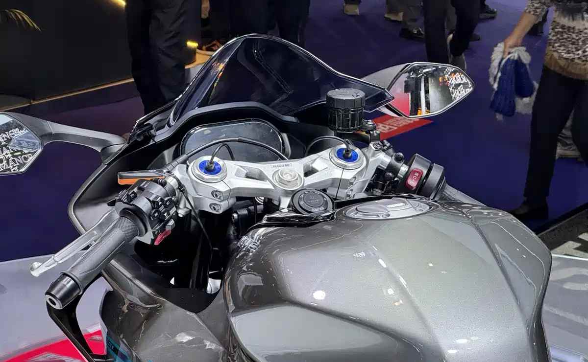 Kove 650RR: La nueva estrella tetracilíndrica que revolucionará el mercado de las supersport MDP kove 650rr presentacion 2 Kove 650RR: La nueva estrella tetracilíndrica que revolucionará el mercado de las supersport