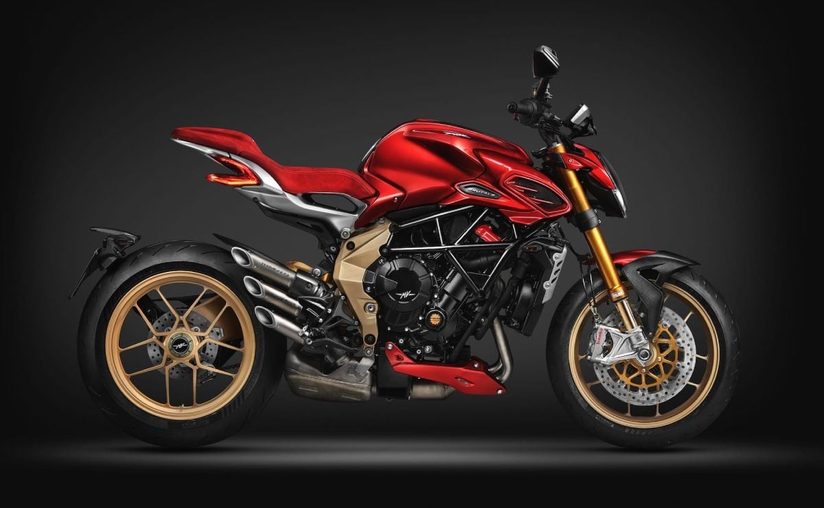 MV Agusta se Reinventa con una Innovadora Línea Neoclásica MDP moto mv agusta brutale serie oro 2 MV Agusta se Reinventa con una Innovadora Línea Neoclásica