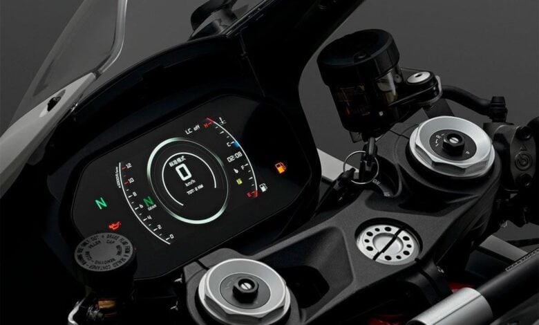 MDP moto qjmotor srk 921 rr QJ Motor SRK 921 RR: La Moto Deportiva Que Sacude el Mercado Europeo