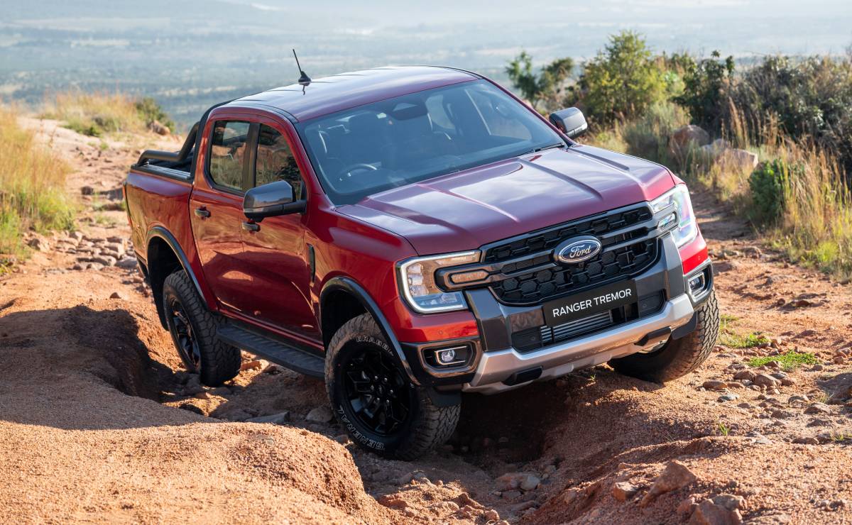 MDP Ford Ranger Tremor accion 1 Ford Ranger Tremor: La Nueva Aventura Todoterreno que Llega para Conquistar el Off-Road