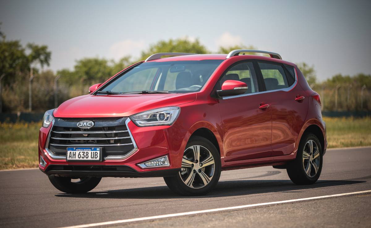 ¿Cuál es el coche automático más económico del mercado argentino en 2026? MDP JAC JS2 frente ¿Cuál es el coche automático más económico del mercado argentino en 2026?
