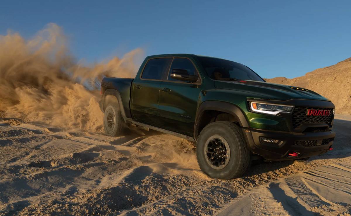 RAM 1500 SRT TRX: El Regreso Triunfal de un Icono V8 MDP RAM 1500 SRT TRX accion 1 RAM 1500 SRT TRX: El Regreso Triunfal de un Icono V8