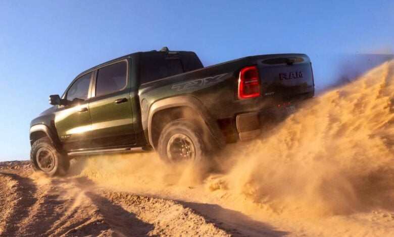 RAM 1500 SRT TRX: El Regreso Triunfal de un Icono V8 MDP RAM 1500 SRT TRX accion RAM 1500 SRT TRX: El Regreso Triunfal de un Icono V8