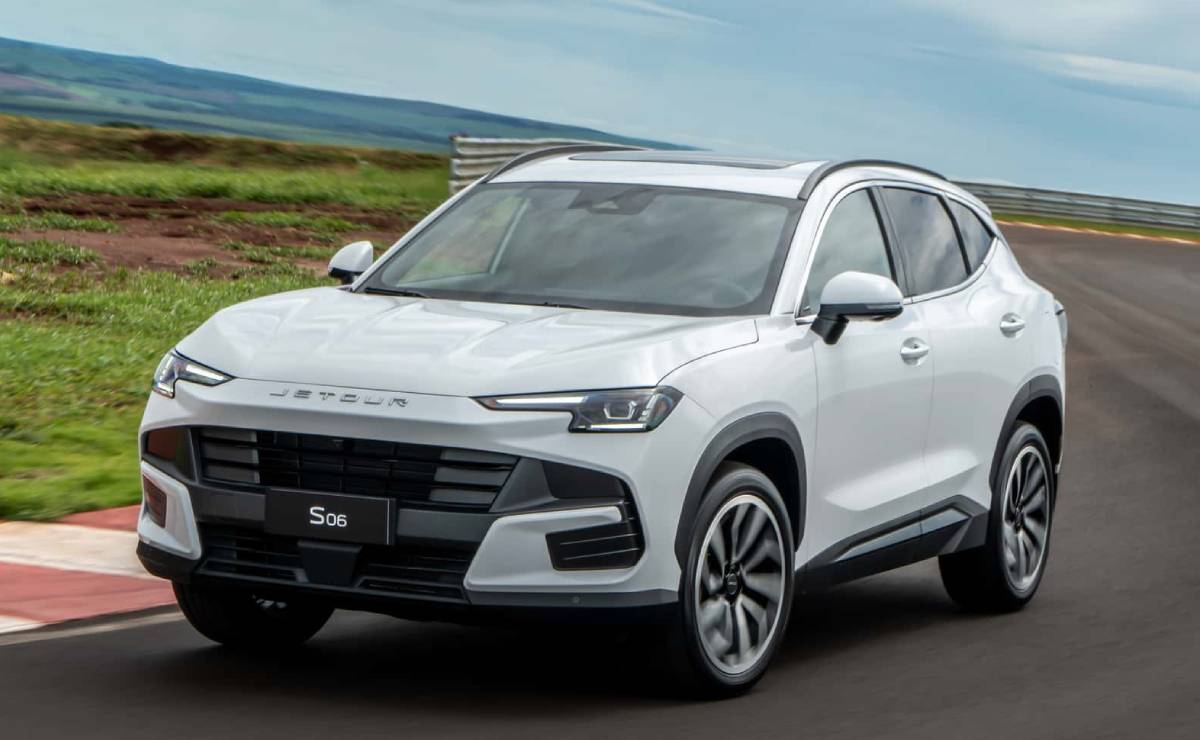 Jetour S06: El SUV Híbrido Que Revoluciona el Mercado Brasileño MDP SUV Jetour S06 accion Jetour S06: El SUV Híbrido Que Revoluciona el Mercado Brasileño