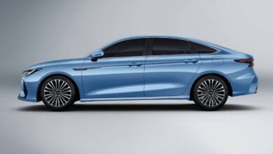 El Chery Arrizo 8: ¿El Sedán Híbrido que Redefinirá el Mercado? MDP Sedan Chery Arrizo 8 perfil El Chery Arrizo 8: ¿El Sedán Híbrido que Redefinirá el Mercado?