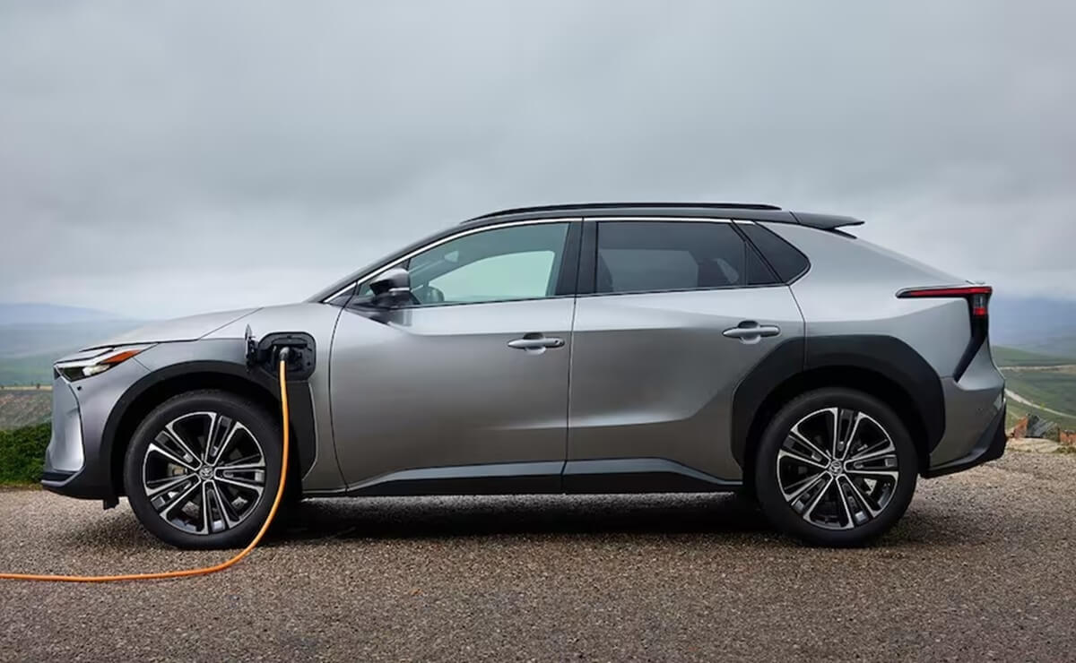 MDP Toyota BZ4X SUV Toyota bZ4X: El SUV Eléctrico que Revoluciona el Mercado Global