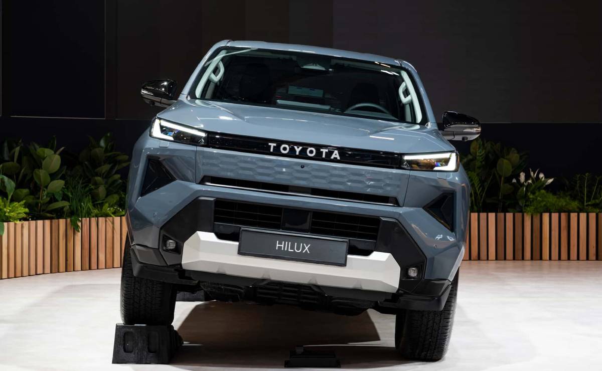 MDP Toyota Hilux BEV trompa La Nueva Toyota Hilux 2024: Innovación y Potencia Redefinen la Leyenda